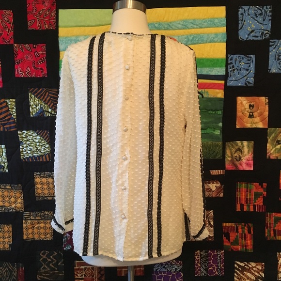 J Crew Lace Trim Swiss Dot Button Back Blouse 6 - Picture 8 of 8